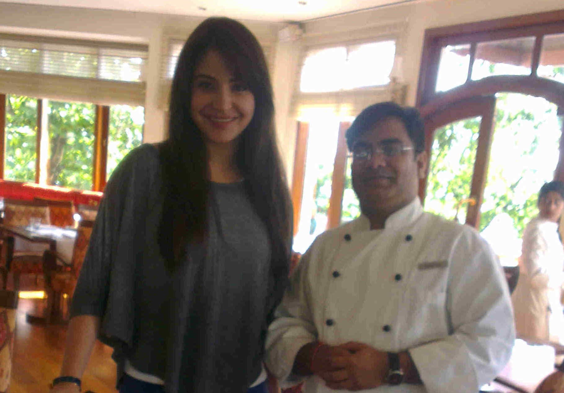 02-ANUSHKA-SHARMA.jpg